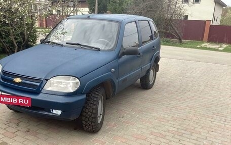 Chevrolet Niva I рестайлинг, 2005 год, 270 000 рублей, 3 фотография