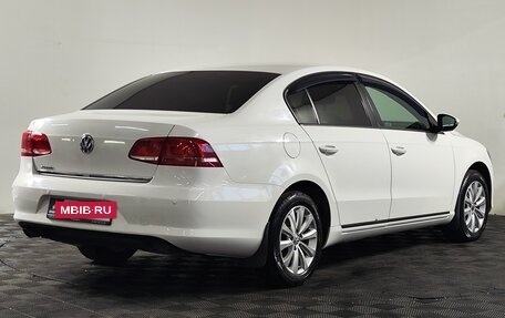 Volkswagen Passat B7, 2012 год, 909 548 рублей, 4 фотография