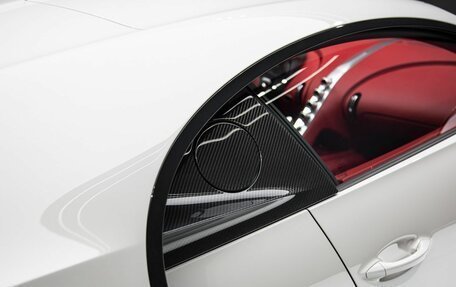 Bugatti Chiron, 2018 год, 339 000 000 рублей, 6 фотография