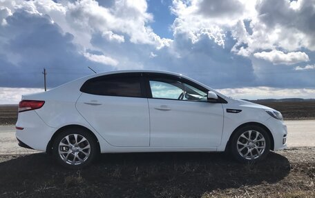 KIA Rio III рестайлинг, 2015 год, 1 395 000 рублей, 4 фотография