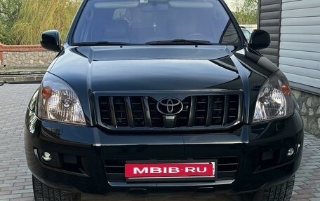 Toyota Land Cruiser Prado 120 рестайлинг, 2005 год, 2 750 000 рублей, 2 фотография