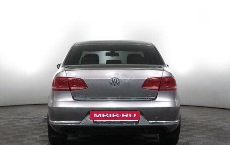 Volkswagen Passat B7, 2011 год, 999 000 рублей, 6 фотография