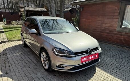 Volkswagen Golf VII, 2018 год, 2 550 000 рублей, 3 фотография
