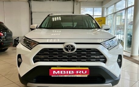 Toyota RAV4, 2020 год, 4 070 000 рублей, 2 фотография