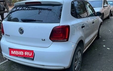 Volkswagen Polo VI (EU Market), 2011 год, 425 000 рублей, 3 фотография