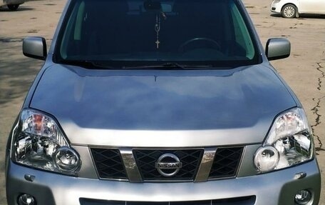 Nissan X-Trail, 2010 год, 1 590 000 рублей, 2 фотография