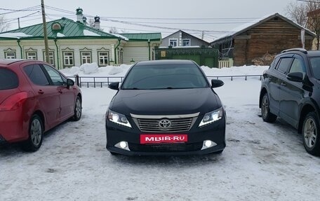 Toyota Camry, 2013 год, 2 250 000 рублей, 3 фотография