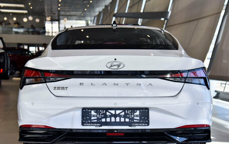 Hyundai Elantra, 2023 год, 2 790 000 рублей, 5 фотография