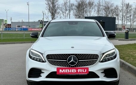 Mercedes-Benz C-Класс, 2019 год, 4 100 000 рублей, 4 фотография
