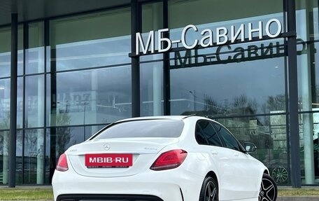 Mercedes-Benz C-Класс, 2019 год, 4 100 000 рублей, 3 фотография