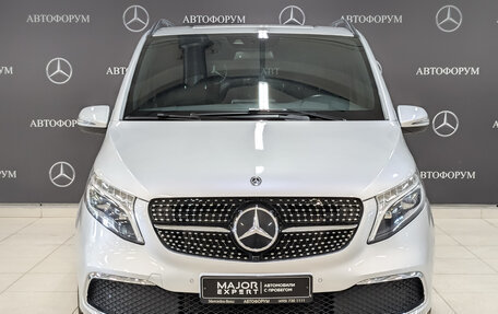 Mercedes-Benz V-Класс, 2021 год, 7 395 000 рублей, 2 фотография