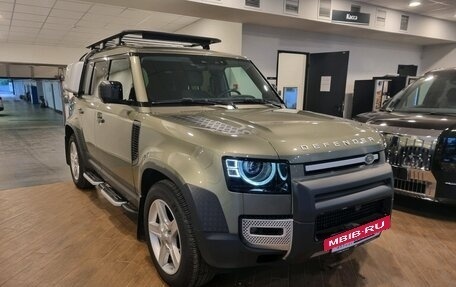 Land Rover Defender II, 2020 год, 7 200 000 рублей, 5 фотография