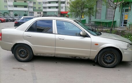Mazda 323, 2002 год, 100 000 рублей, 3 фотография