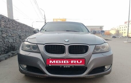 BMW 3 серия, 2011 год, 800 000 рублей, 2 фотография