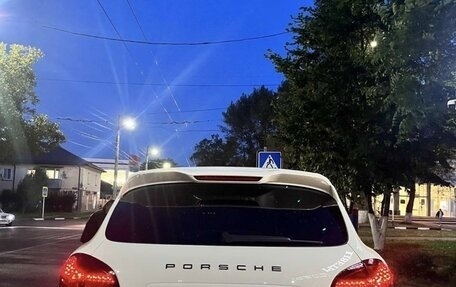 Porsche Cayenne III, 2010 год, 2 075 000 рублей, 3 фотография