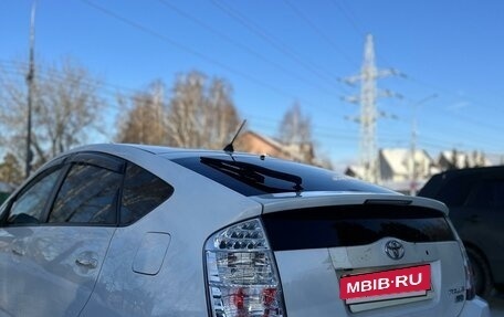 Toyota Prius, 2011 год, 800 000 рублей, 6 фотография