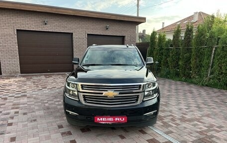 Chevrolet Tahoe IV, 2018 год, 5 600 000 рублей, 2 фотография