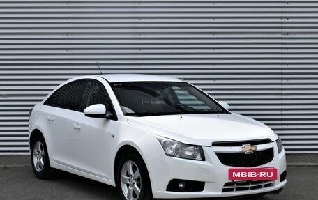 Chevrolet Cruze II, 2011 год, 745 000 рублей, 3 фотография