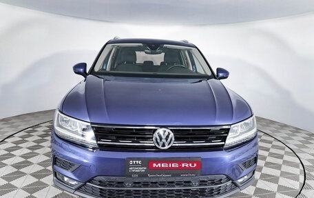 Volkswagen Tiguan II, 2019 год, 2 463 000 рублей, 2 фотография