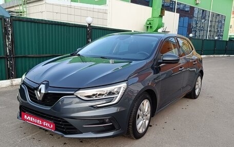 Renault Megane IV, 2020 год, 1 660 000 рублей, 2 фотография