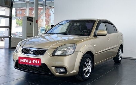 KIA Rio II, 2011 год, 800 000 рублей, 2 фотография