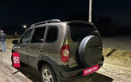 Chevrolet Niva I рестайлинг, 2013 год, 550 000 рублей, 5 фотография