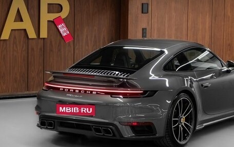 Porsche 911, 2021 год, 29 896 000 рублей, 9 фотография