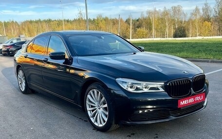 BMW 7 серия, 2017 год, 3 600 000 рублей, 3 фотография