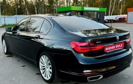BMW 7 серия, 2017 год, 3 600 000 рублей, 8 фотография
