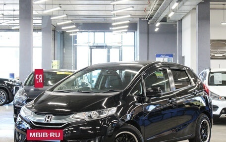 Honda Fit III, 2013 год, 899 000 рублей, 2 фотография