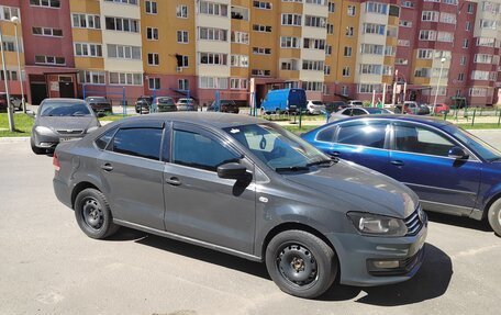 Volkswagen Polo VI (EU Market), 2015 год, 600 000 рублей, 2 фотография