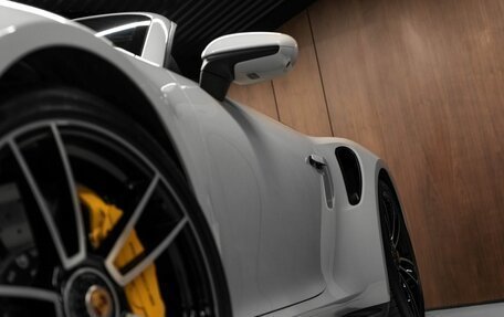Porsche 911, 2021 год, 37 000 000 рублей, 3 фотография