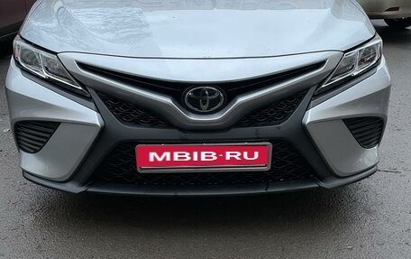 Toyota Camry, 2019 год, 2 940 000 рублей, 3 фотография