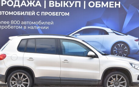 Volkswagen Tiguan I, 2012 год, 1 520 000 рублей, 2 фотография