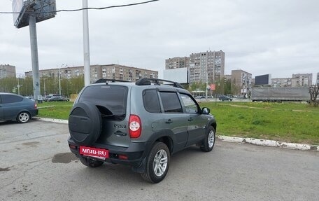 Chevrolet Niva I рестайлинг, 2011 год, 640 000 рублей, 5 фотография
