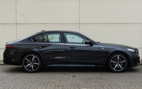 BMW 5 серия, 2023 год, 10 840 000 рублей, 5 фотография