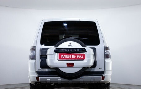 Mitsubishi Pajero IV, 2013 год, 1 896 000 рублей, 6 фотография