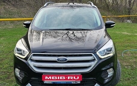 Ford Kuga III, 2017 год, 2 250 000 рублей, 2 фотография