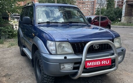 Toyota Land Cruiser Prado 90 рестайлинг, 2001 год, 999 999 рублей, 2 фотография