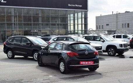 Opel Astra J, 2013 год, 947 000 рублей, 4 фотография