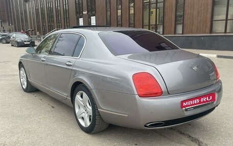 Bentley Continental Flying Spur, 2005 год, 1 900 000 рублей, 4 фотография