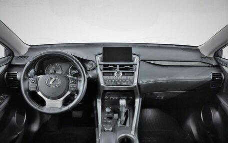 Lexus NX I, 2017 год, 3 570 000 рублей, 5 фотография