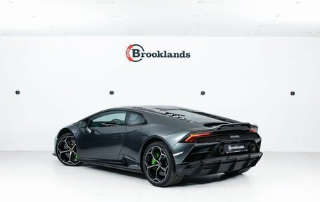 Lamborghini Huracán, 2020 год, 36 490 000 рублей, 4 фотография