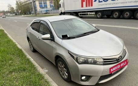 Toyota Corolla, 2013 год, 1 199 999 рублей, 2 фотография