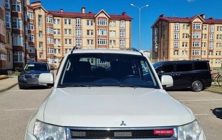 Mitsubishi Pajero IV, 2013 год, 2 700 000 рублей, 2 фотография