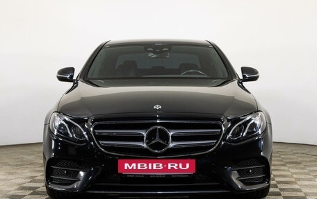 Mercedes-Benz E-Класс, 2019 год, 4 444 000 рублей, 2 фотография