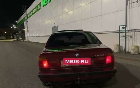 BMW 5 серия, 1989 год, 300 000 рублей, 2 фотография
