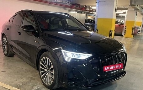 Audi e-tron I, 2021 год, 5 790 000 рублей, 2 фотография