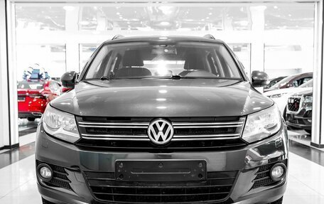Volkswagen Tiguan I, 2015 год, 1 289 000 рублей, 2 фотография