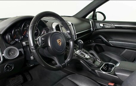 Porsche Cayenne III, 2011 год, 2 450 000 рублей, 2 фотография